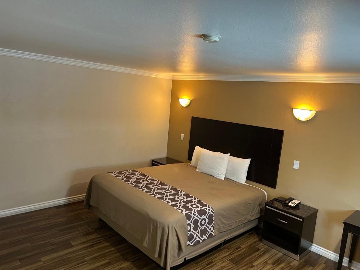 Walnut Inn & Suites West Covina Exterior foto