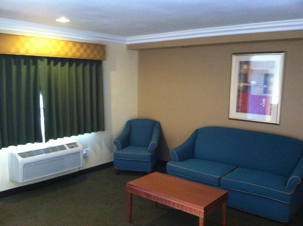 Walnut Inn & Suites West Covina Exterior foto