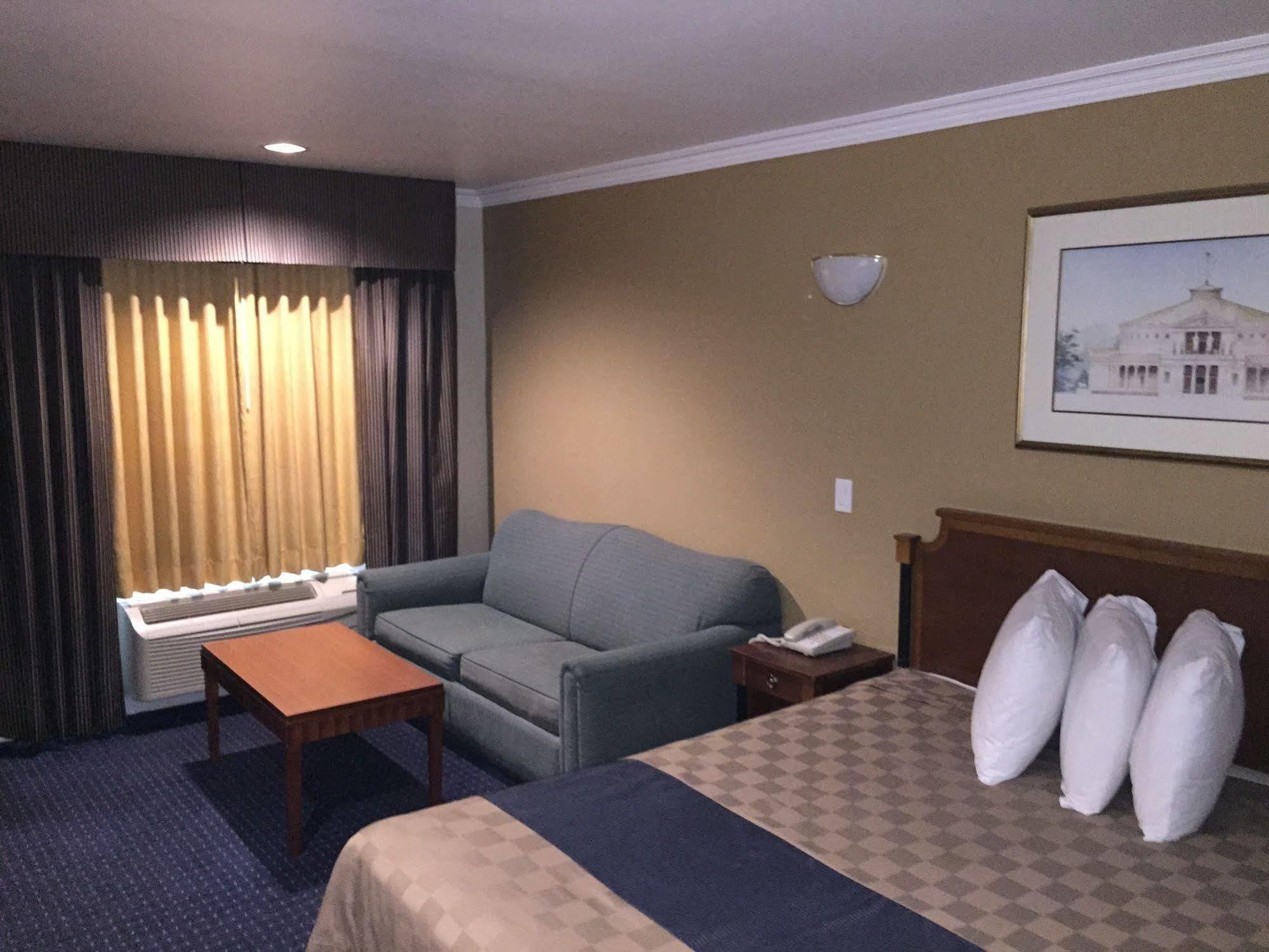Walnut Inn & Suites West Covina Exterior foto
