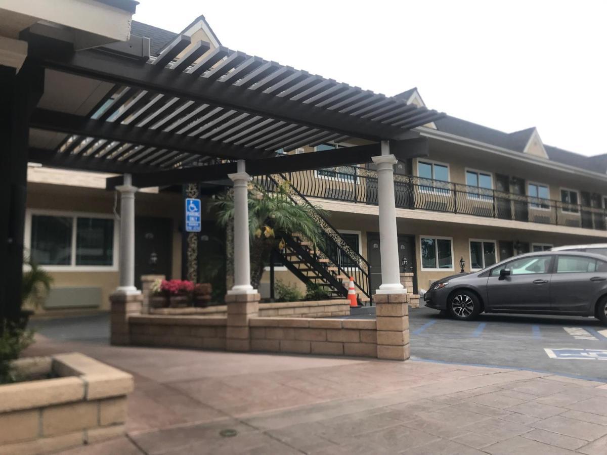 Walnut Inn & Suites West Covina Exterior foto